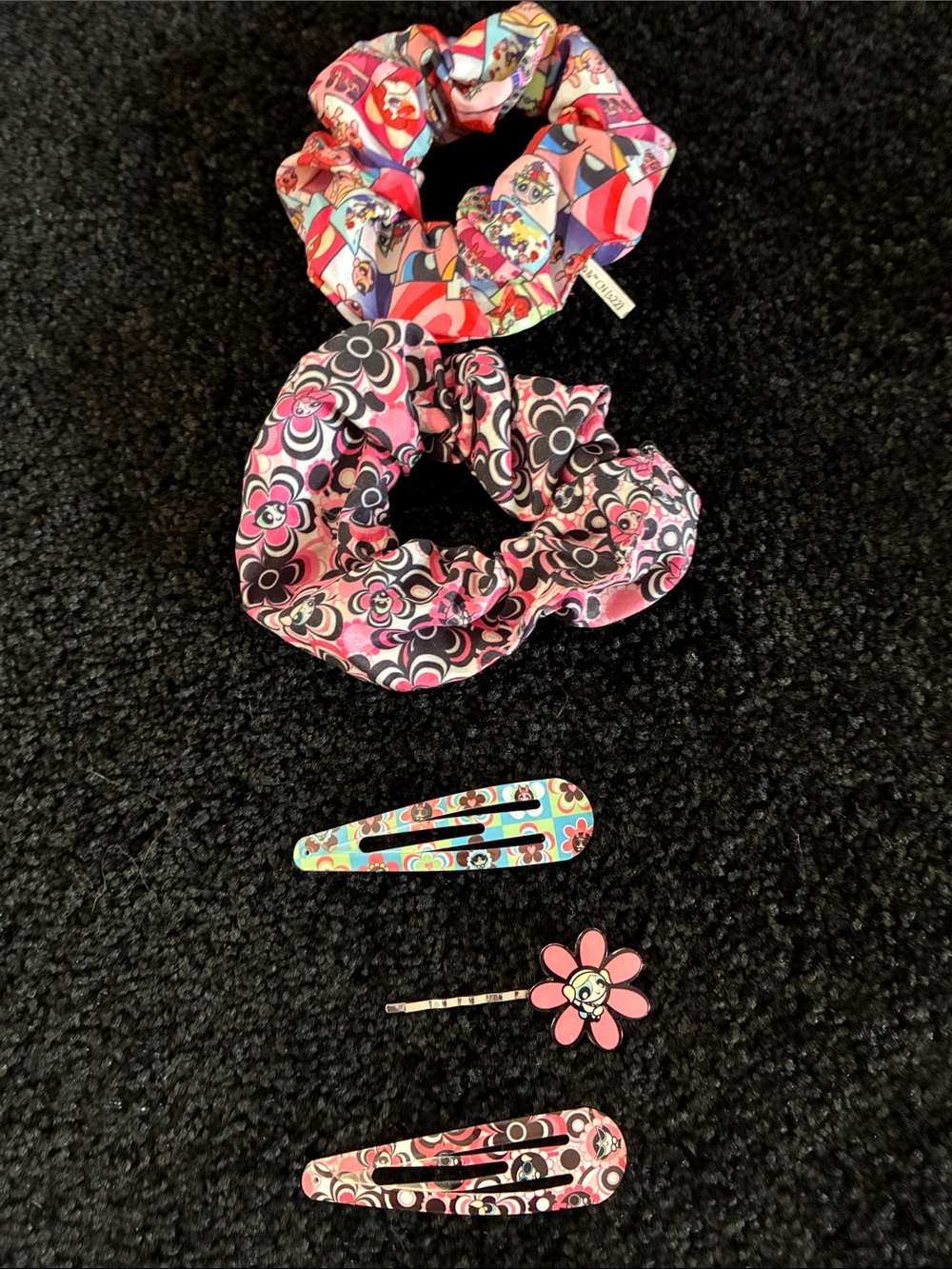 Powerpuff Girls Pink Floral Scrunchies and Hair Clips Set